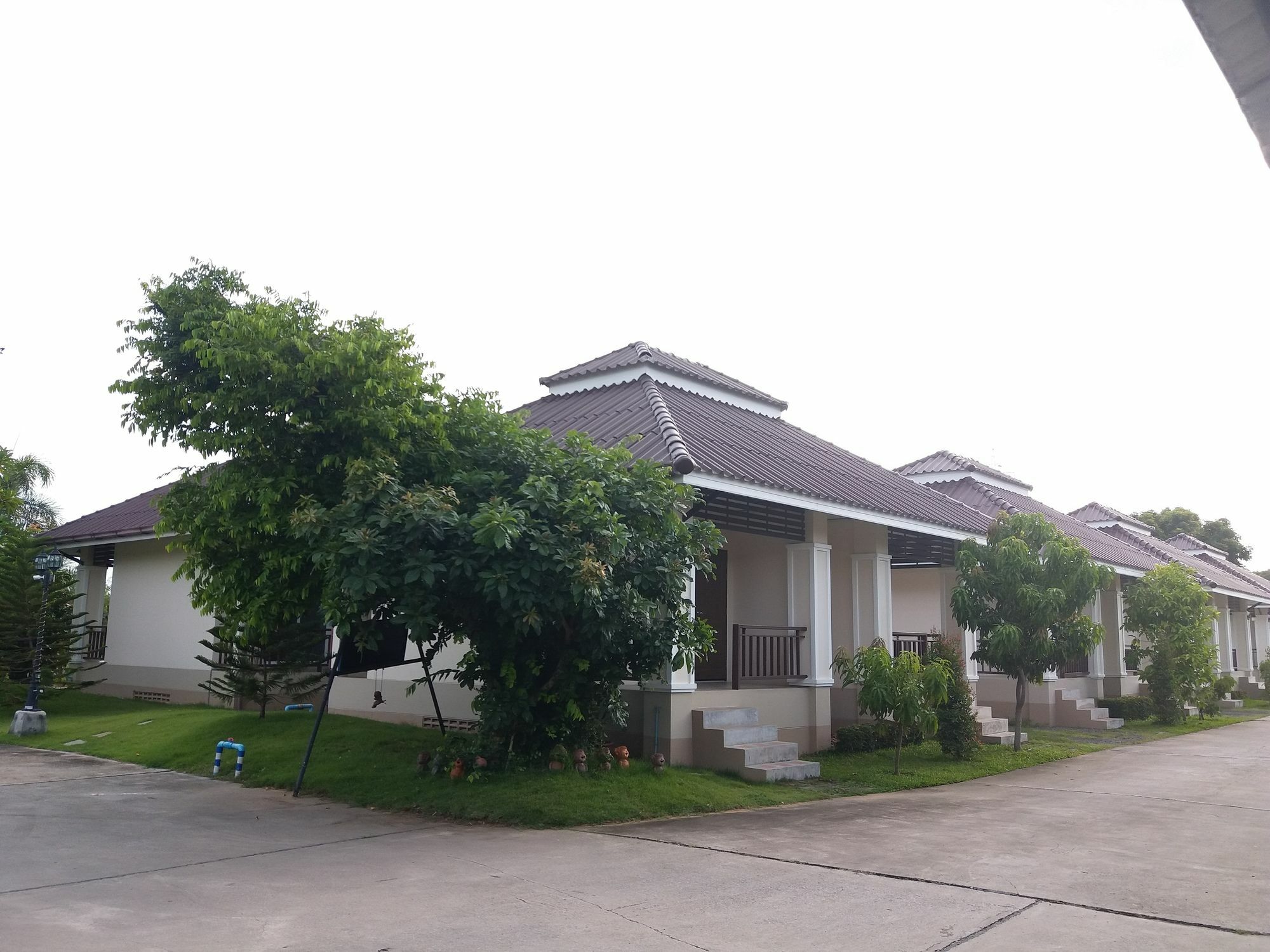 Samsiri Resort Korat Накхонратчасіма Екстер'єр фото