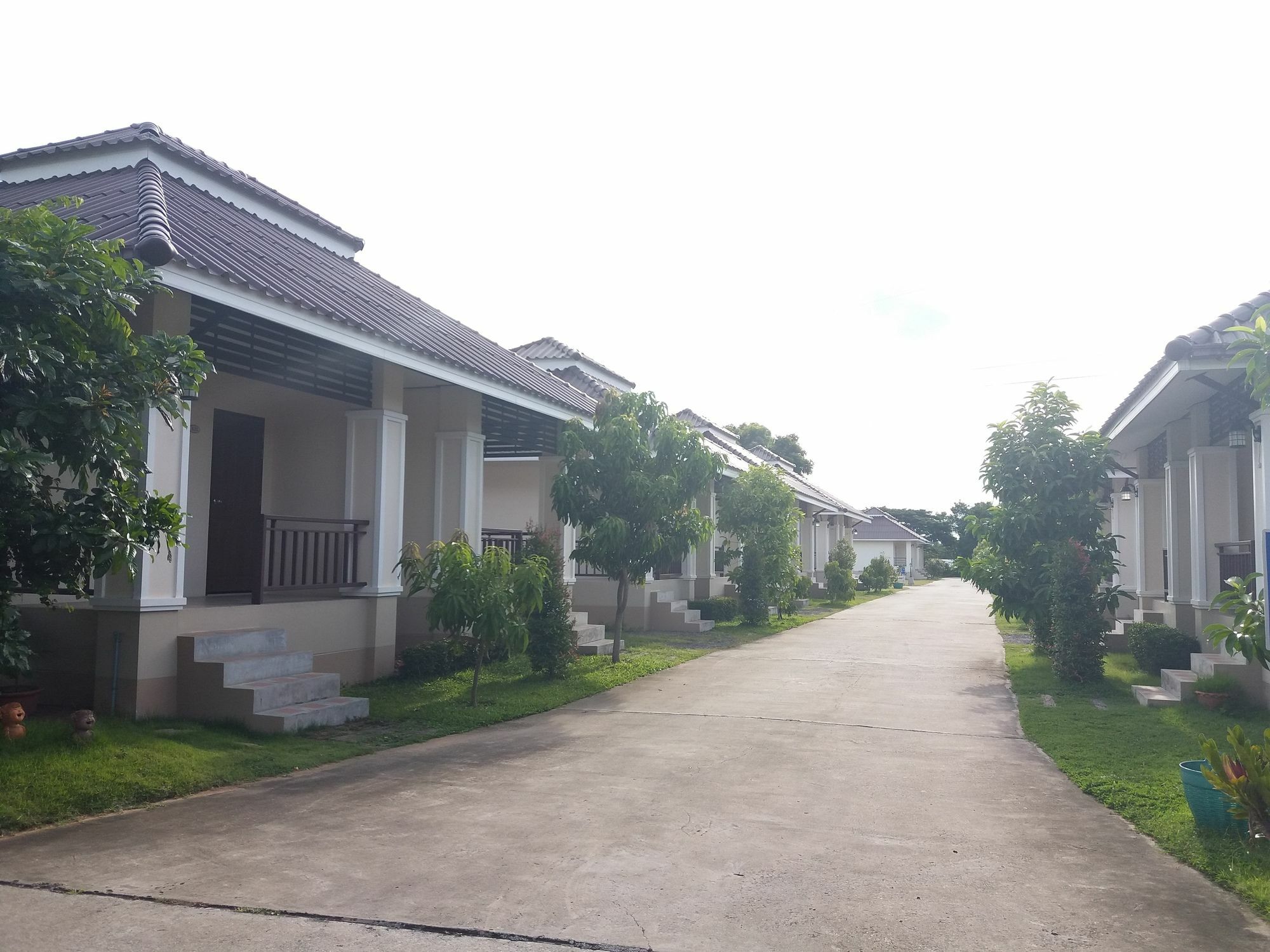 Samsiri Resort Korat Накхонратчасіма Екстер'єр фото